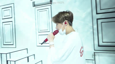 (VOSTFR) Rehearsal Bang Bang Con the Live