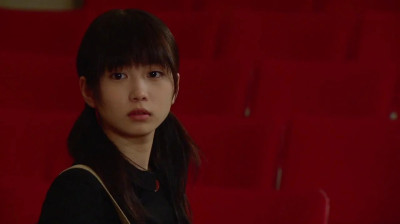 Малката принцеса (2009) E03