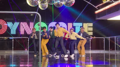 (VOSTFR) The Tonight Show Starring Jimmy Fallon Stage CAM