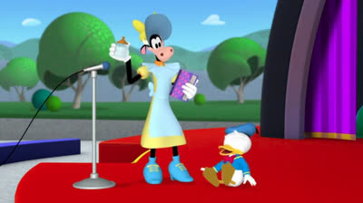 Mickey mouse and goofy