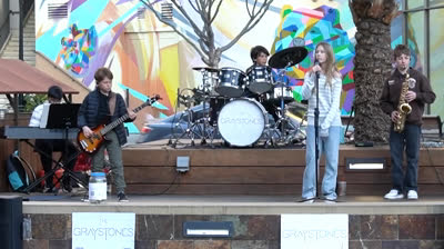 "Smooth Operator" como nunca la habías escuchado...