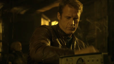 Alvo Humano - Temporada 2 / Episódio 8 - Dublado