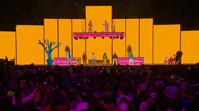 les enfoirés Clic clic pan pan 2025