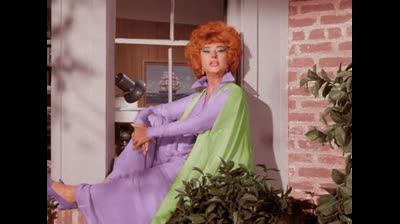 Todas as sogras são bruxas (A feiticeira – Ep. 4)