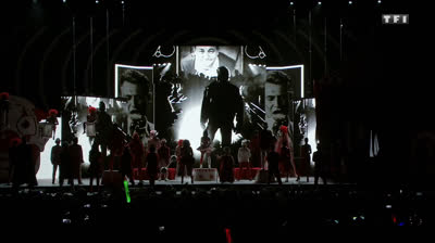 les enfoirés 2018 Je joue de la musique